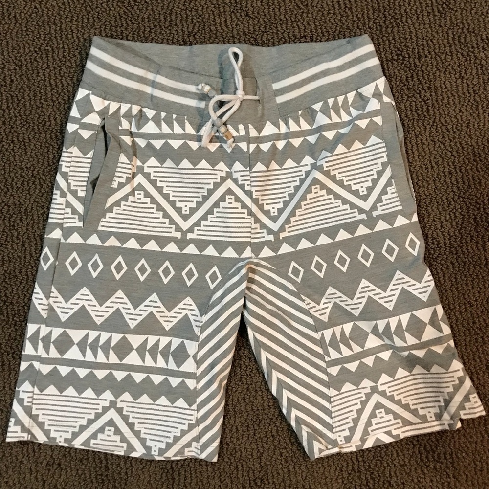 Retro District Shorts